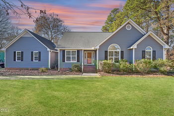 307 Laurel Ridge Dr, Clayton, NC 27520