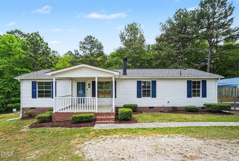 307 Nicole Dr, Sanford, NC 27332