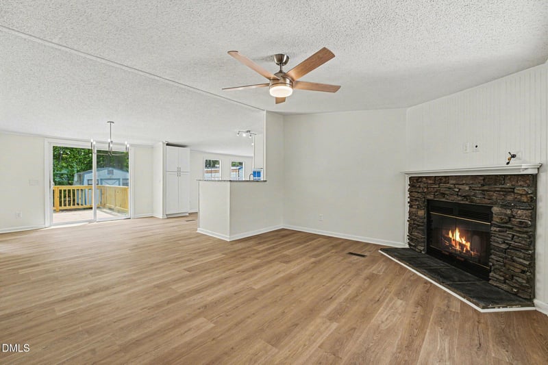 307 Nicole Dr, Sanford, NC 27332