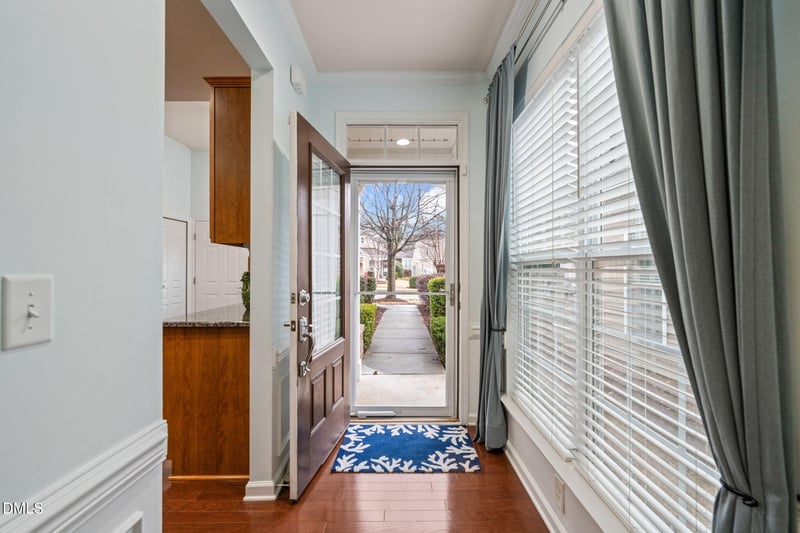 307 Orbison Dr, Cary, NC 27519