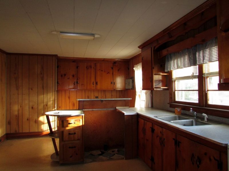 307 Pine St, Roxboro, NC 27574