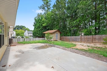 307 Ridge Lake Dr, Apex, NC 27539