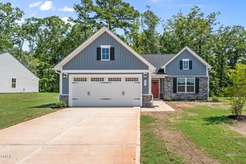 307 Rothbury Ct, Sanford, NC 27330
