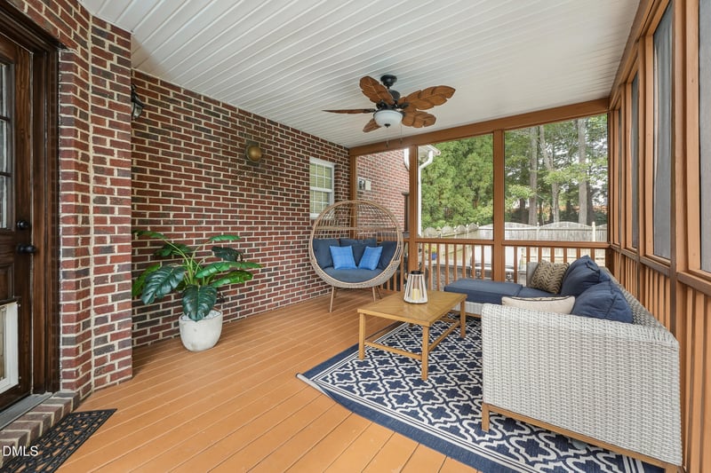 307 Sir Brennan Ct, Apex, NC 27523