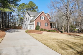 307 St Jiles Dr, Clayton, NC 27520