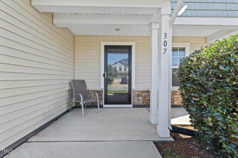 307 Wallington Ct, Mebane, NC 27302