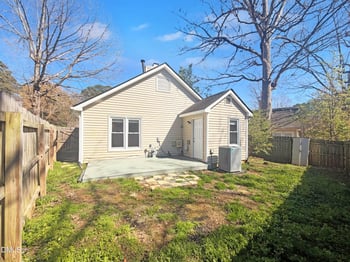 307 Wax Myrtle Ct, Cary, NC 27513