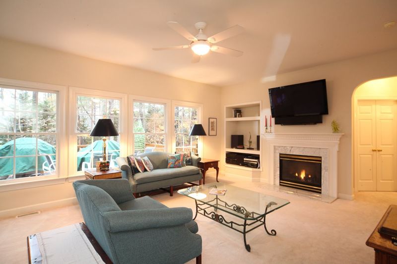 307 Wedgemere St, Cary, NC 27519
