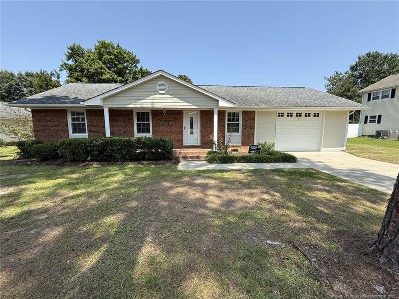 307 Westfield Dr, Dunn, NC 28334