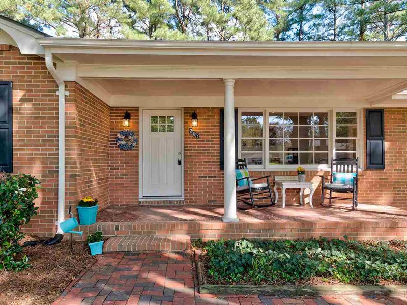 307 Wrenn St, Apex, NC 27502