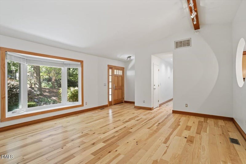 307 Wyatts Pond Ln, Cary, NC 27513