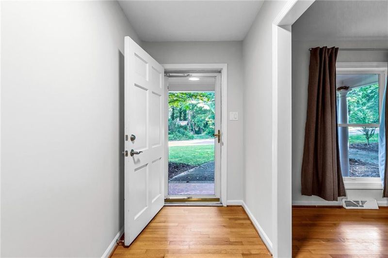 307 Yorktown Dr, Chapel Hill, NC 27516