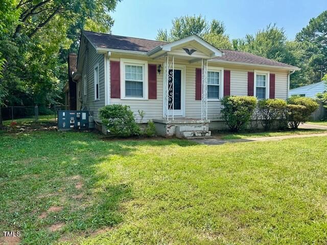 308 Albany St, Burlington, NC 27215