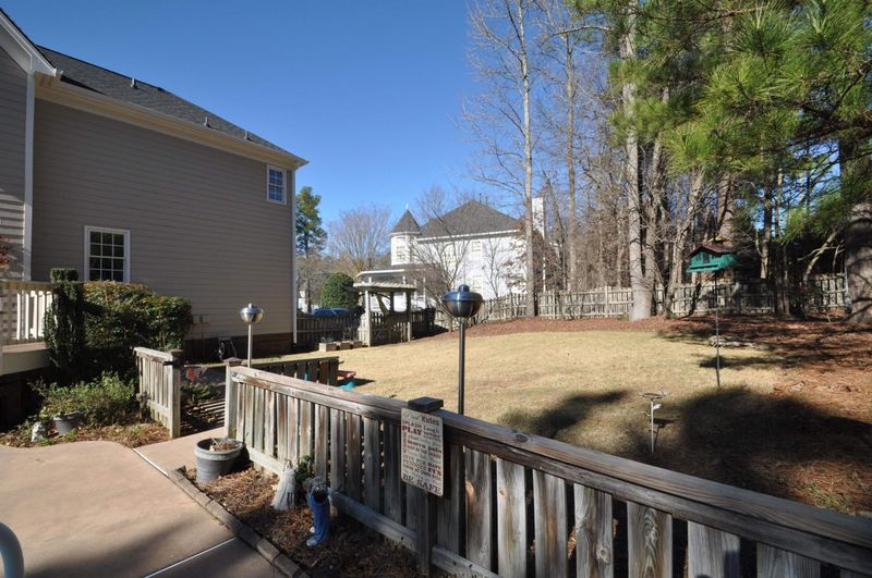 308 Clearport Dr, Cary, NC 27519