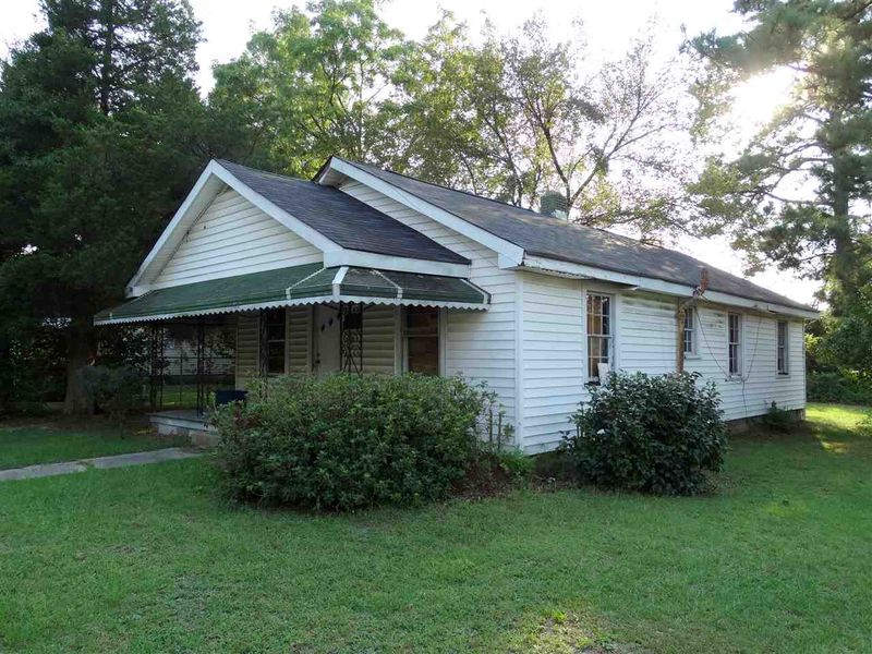 308 Collier St, Smithfield, NC 27577