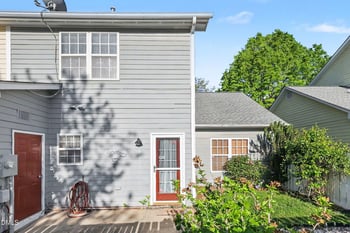 308 Commons Dr, Holly Springs, NC 27540