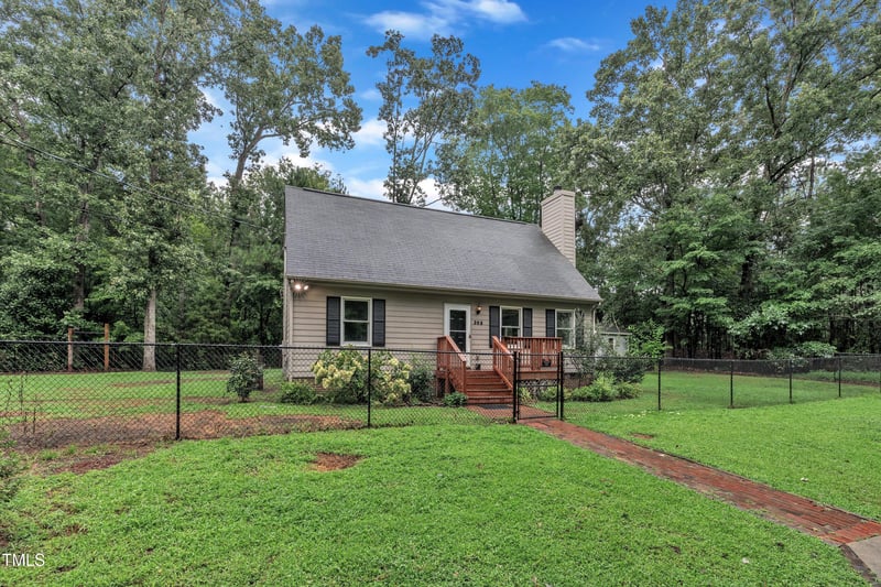 308 Currie Dr, Sanford, NC 27330