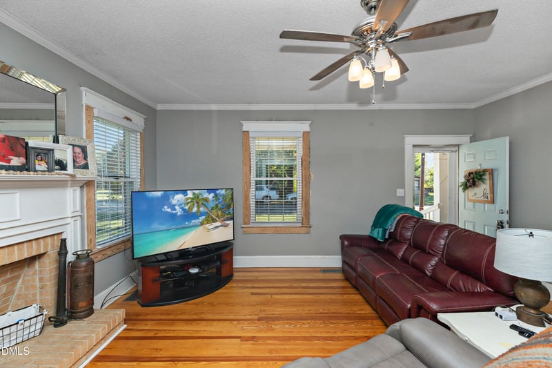308 D St, Erwin, NC 28339