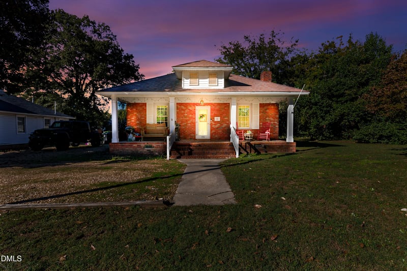 308 D St, Erwin, NC 28339