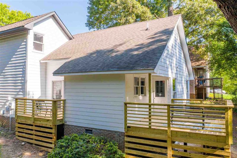 308 Dickens Dr, Raleigh, NC 27610