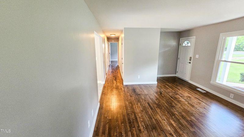 308 Doggett Dr, Graham, NC 27253