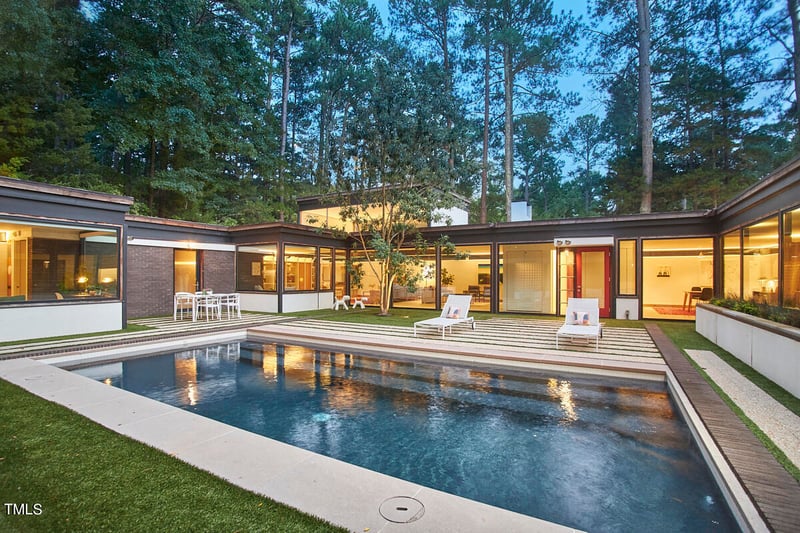 308 Elliott Rd, Chapel Hill, NC 27514