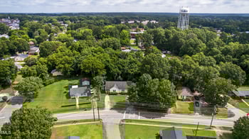 308 Gilbreath St, Graham, NC 27253