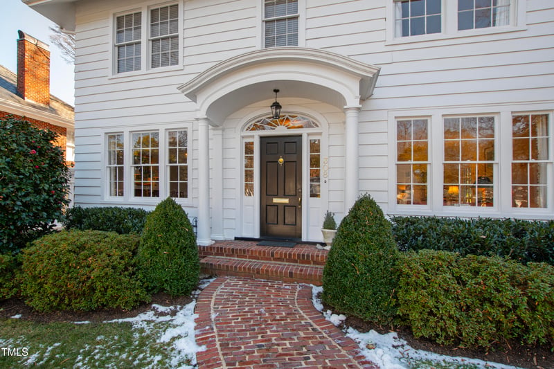 308 Hillcrest Rd, Raleigh, NC 27605