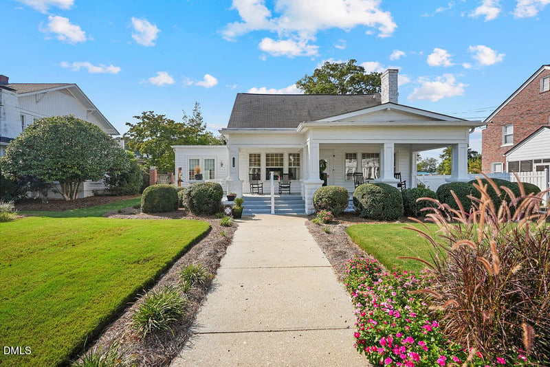 308 S Layton Ave, Dunn, NC 28334