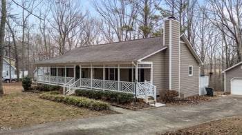 308 Long Needle Dr, Clayton, NC 27520