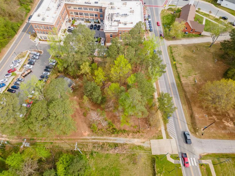 308 S Main St, Holly Springs, NC 27540