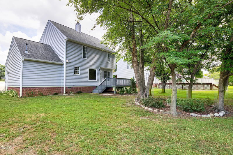 308 Maple Ave, Holly Springs, NC 27540