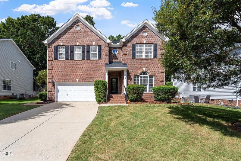 308 Mickelson Ridge Dr, Raleigh, NC 27603