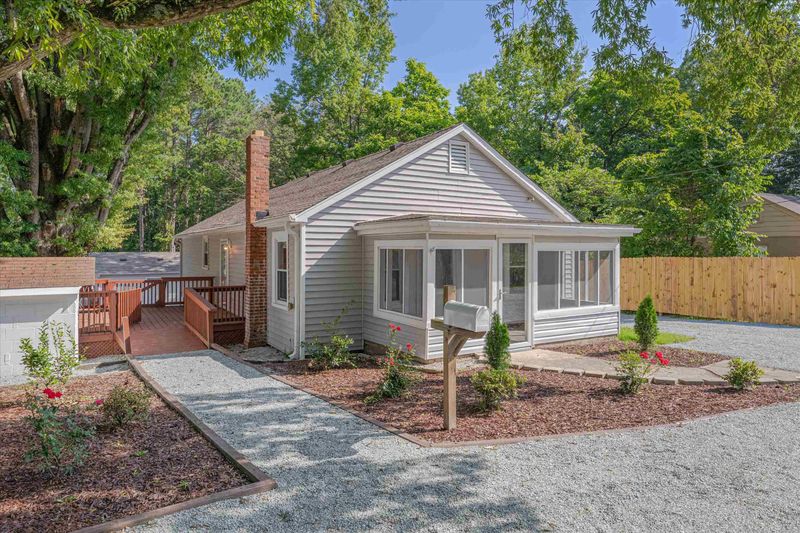 308 S Mineral Springs Rd, Durham, NC 27703