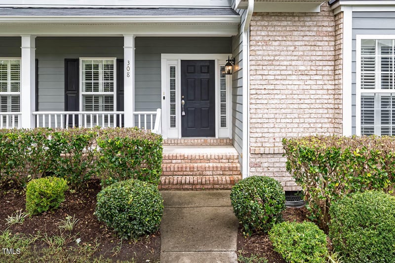 308 Minton Valley Ln, Cary, NC 27519