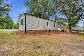 308 Morehead Dr #46, Willow Springs, NC 27592