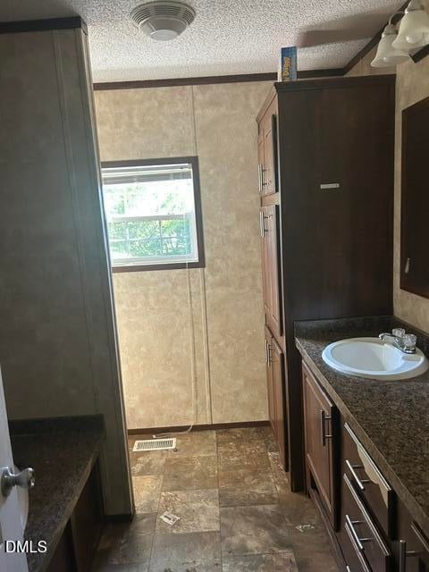 308 Morehead Dr, Willow Springs, NC 27592