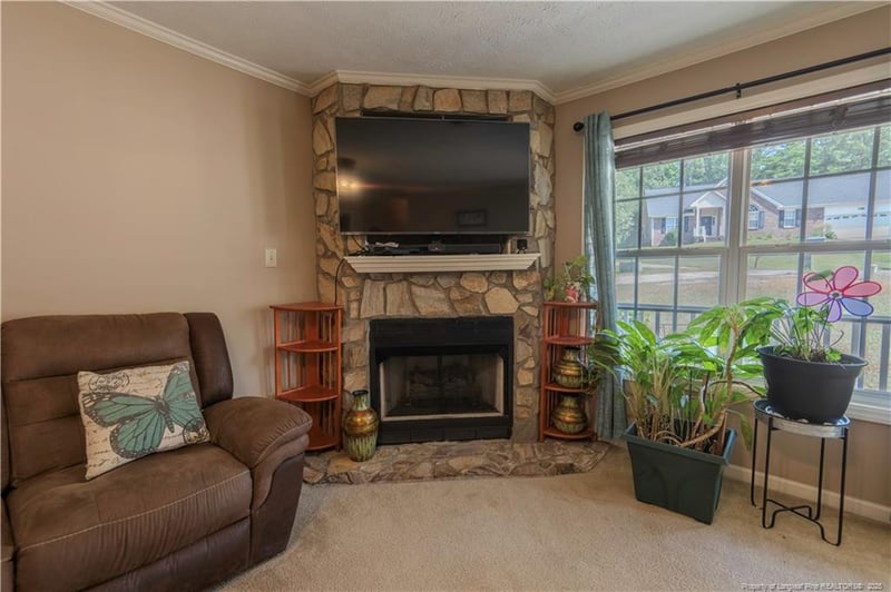 308 Peterson Pl, Fayetteville, NC 28301