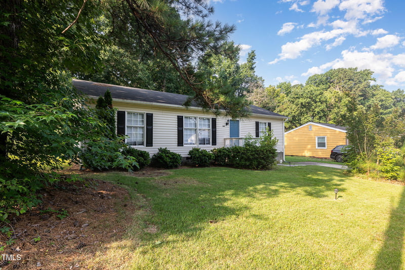 308 Plaza Dr, Garner, NC 27529