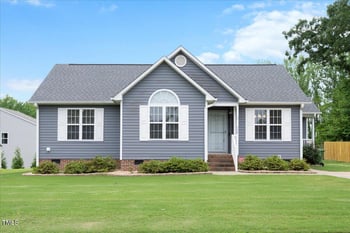 308 Quailwood Dr, Fuquay Varina, NC 27526