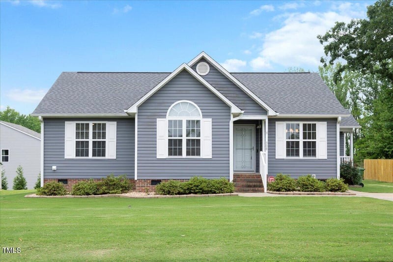 308 Quailwood Dr, Fuquay Varina, NC 27526
