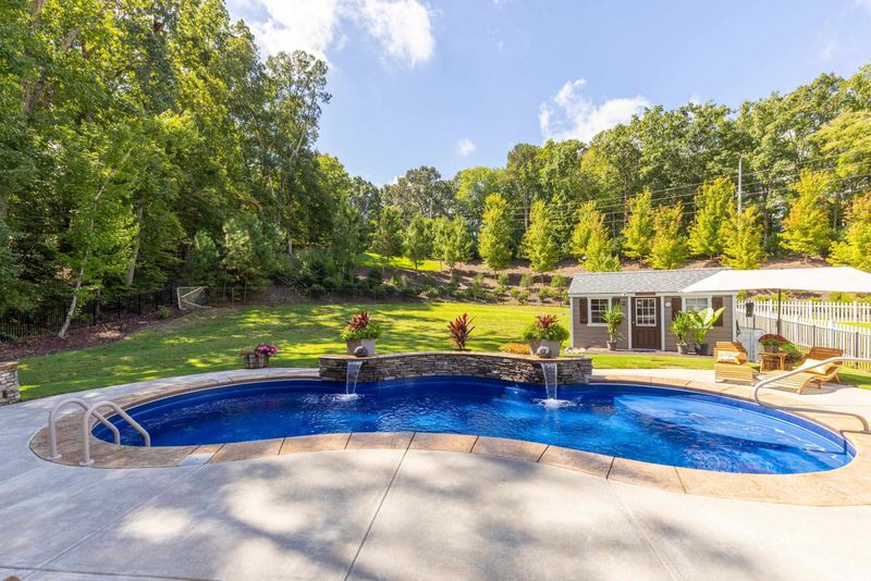 308 Quarryrock Rd, Holly Springs, NC 27540