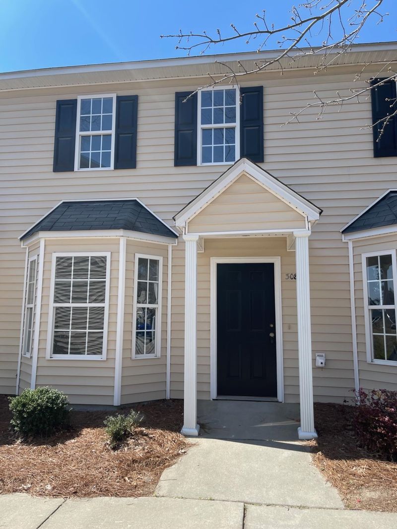 308 S Raleigh St, Angier, NC 27501