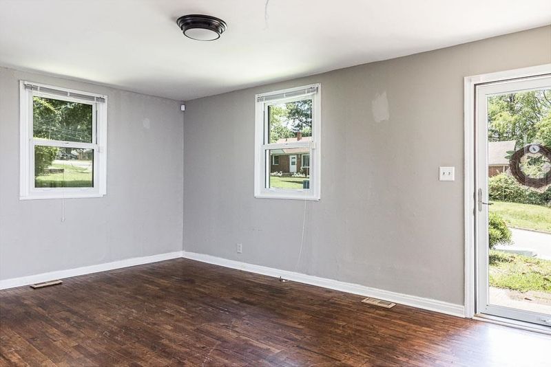 308 Red Oak Ave, Durham, NC 27707