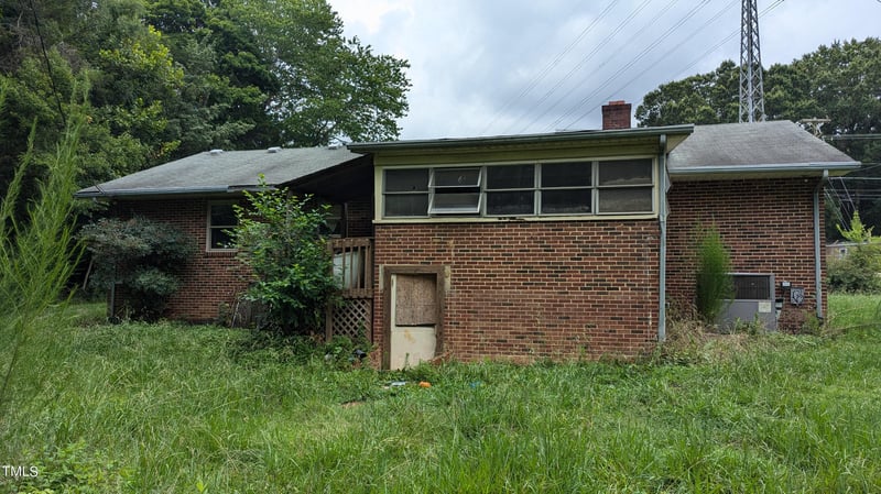 308 Roxboro St, Haw River, NC 27258