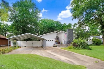 308 Spring Creek Rd, Goldsboro, NC 27534