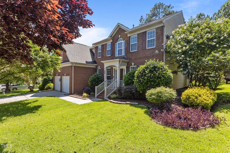 308 Sutton Glen Dr, Apex, NC 27523