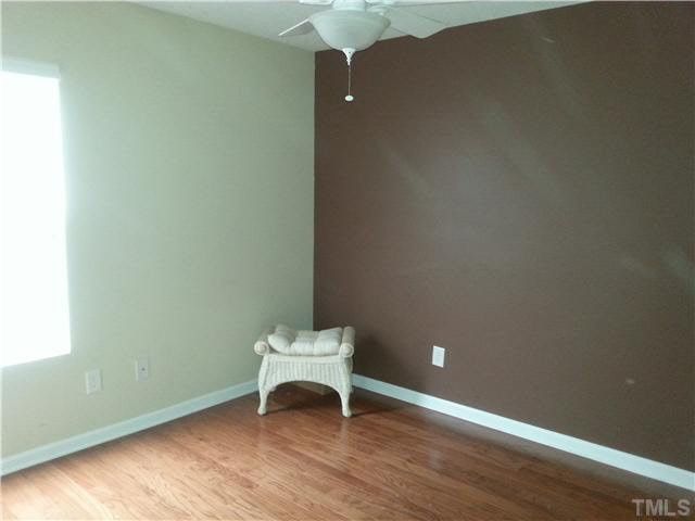 308 Sutton Pl, Mebane, NC 27302