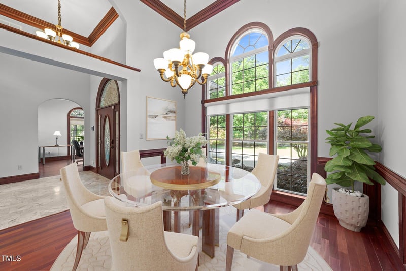 308 Thomas Dr, Clayton, NC 27520