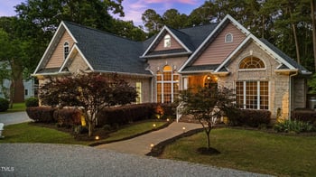 308 Thomas Dr, Clayton, NC 27520